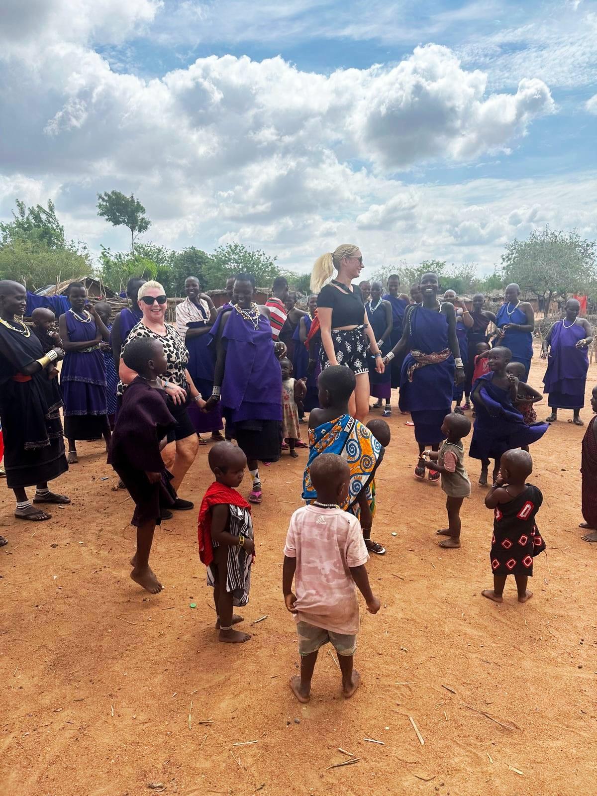 Massai-Markt.Besuchen Sie den Massai-Markt und lernen Sie ihre Geschichte kennen